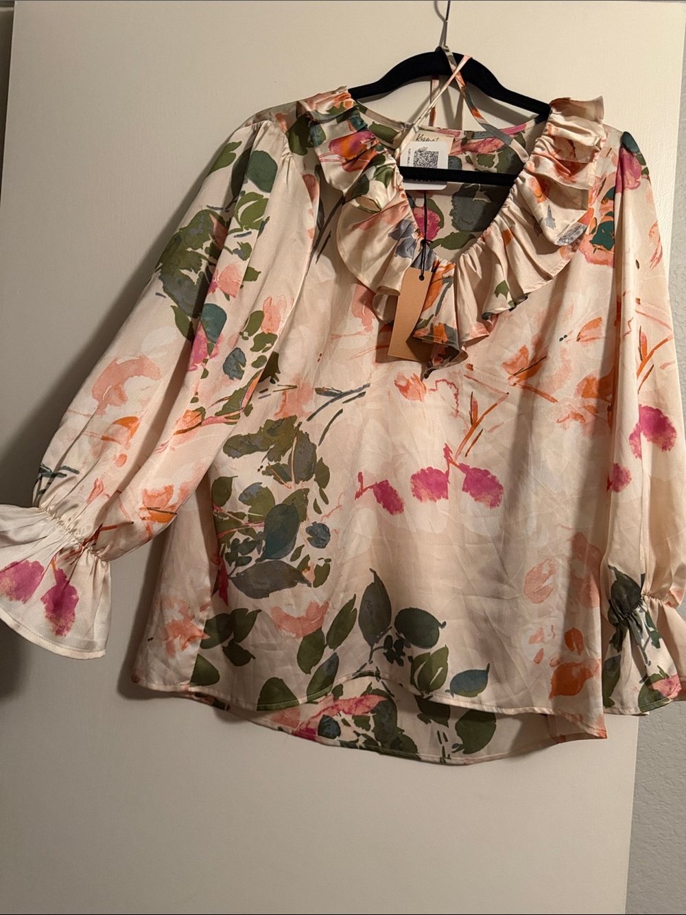 Kismet Floral Ruffle V-Neck Blouse - Cream Pink Green